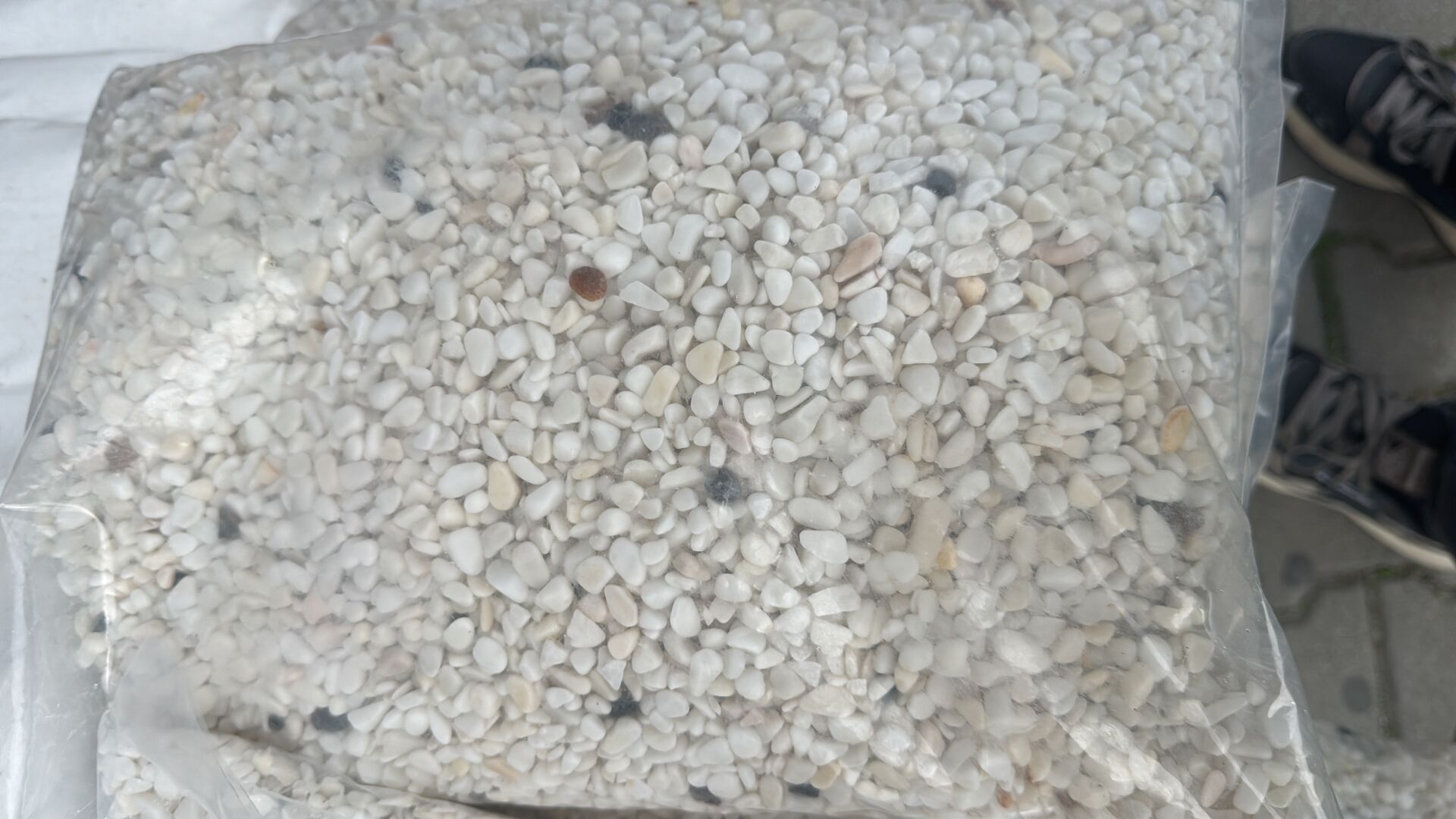 Akvaryum Çakılı 10 Kg. Beyaz